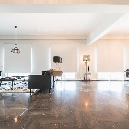 Traveler'S Dream 4 Brdm Renovated Penthouse Daire Atina Dış mekan fotoğraf