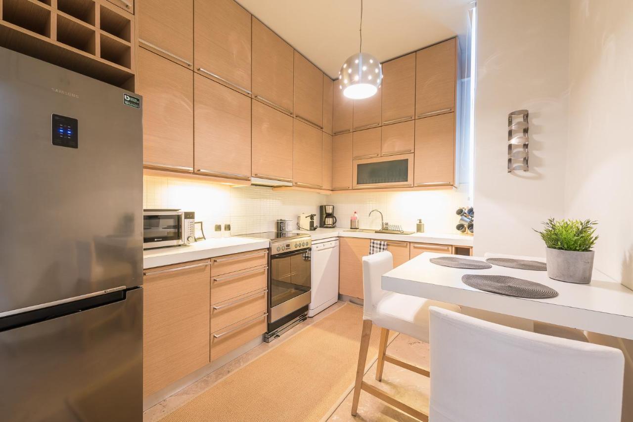 Traveler'S Dream 4 Brdm Renovated Penthouse Daire Atina Dış mekan fotoğraf